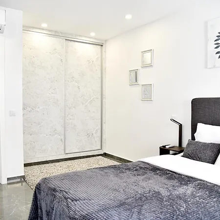 Lovely Cruzeiro Da Rocha. Pets Welcome Apartment *